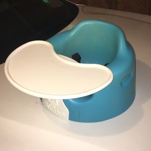 Bumbo seat, blue with tray